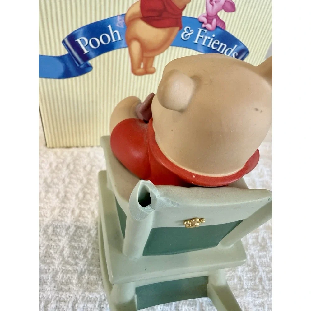 Disney Winnie The Pooh Sweet Dreams, Little One Figurine W/Box Broken Chair